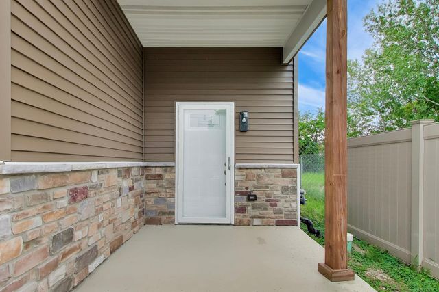 13723 S Springfield Avenue 1, Robbins, IL 60472