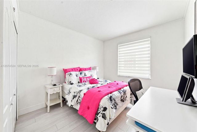 15429 SW 36th Terrace, Miami, FL 33185