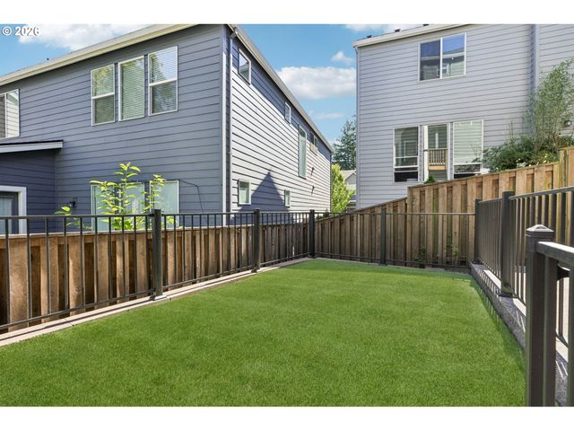 8189 Sw OLDHAM Dr, Beaverton, OR 97007