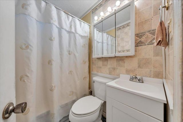 2426 Durham ST, Roanoke, VA 24012