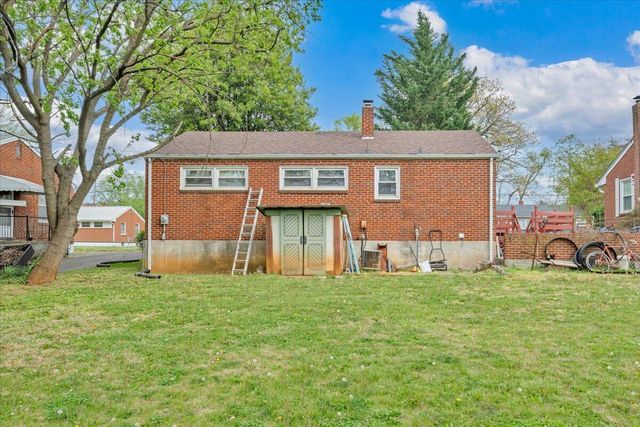 2426 Durham ST, Roanoke, VA 24012