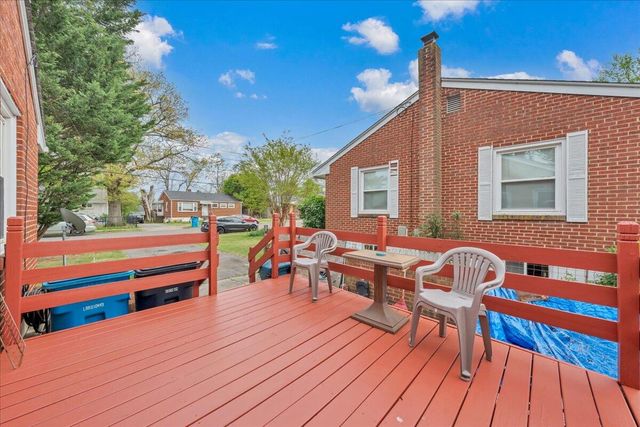 2426 Durham ST, Roanoke, VA 24012