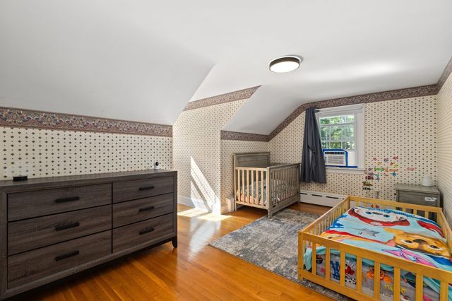 53 Eleanor St, Dartmouth, MA 02747