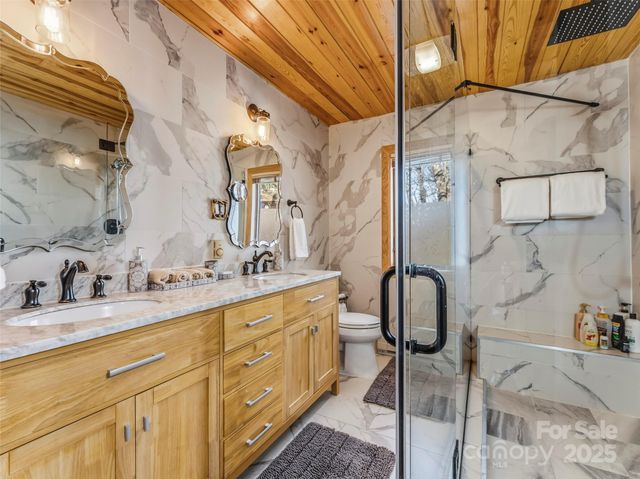 101 Ruffed Grouse Road, Brevard, NC 28712