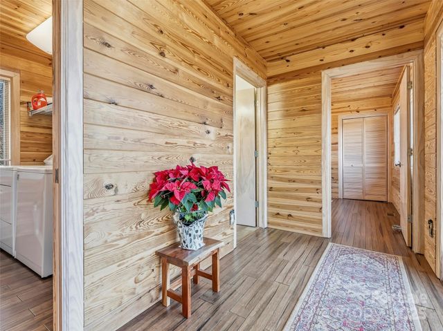 101 Ruffed Grouse Road, Brevard, NC 28712