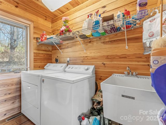 101 Ruffed Grouse Road, Brevard, NC 28712