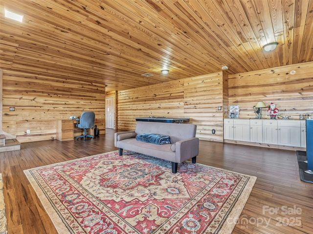 101 Ruffed Grouse Road, Brevard, NC 28712