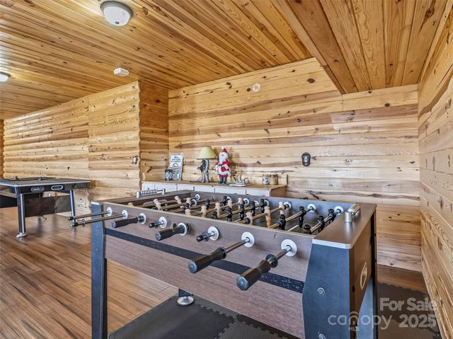 101 Ruffed Grouse Road, Brevard, NC 28712