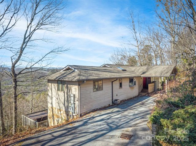 101 Ruffed Grouse Road, Brevard, NC 28712