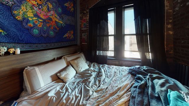 1109 Boylston 17, Boston, MA 02215