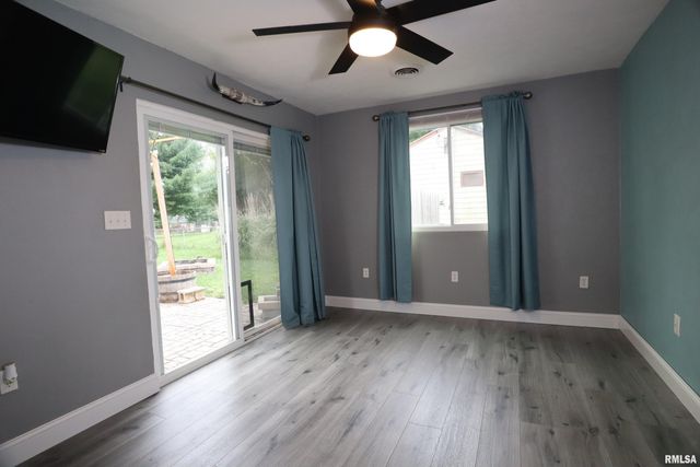 207 DECATUR Road, Marquette Heights, IL 61554