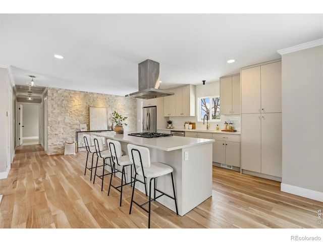 7128 S Glencoe Court, Centennial, CO 80122