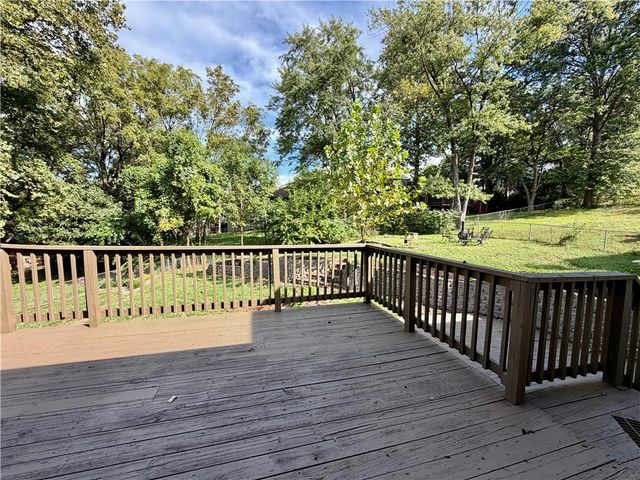 10600 NW 58th Street, Kansas City, MO 64152