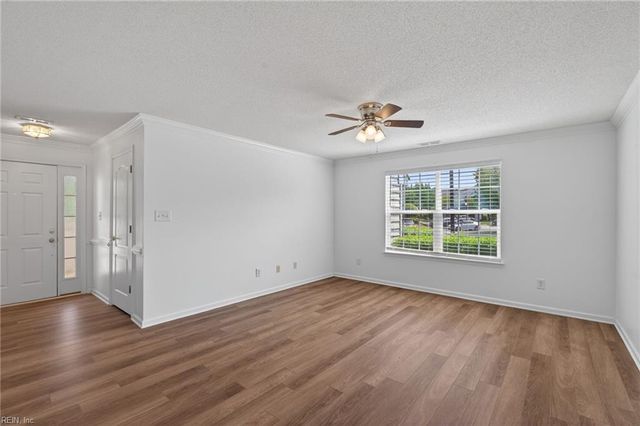 1203 Buoy CT, Suffolk, VA 23435