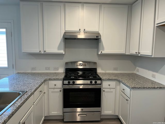 5909 ANTONIO PL, Seguin, TX 78155