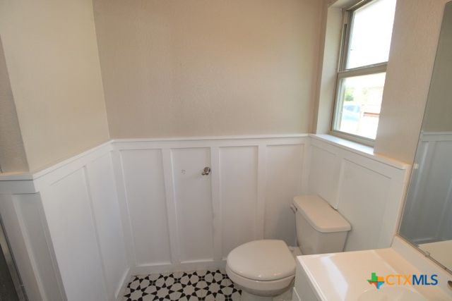 1109 W Lincoln Avenue, Copperas Cove, TX 76522
