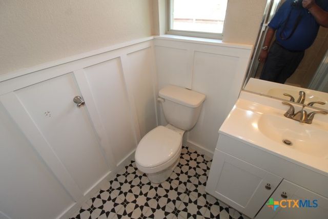 1109 W Lincoln Avenue, Copperas Cove, TX 76522