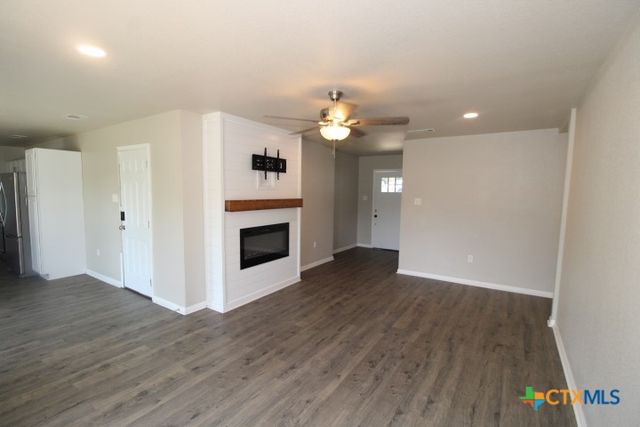 1109 W Lincoln Avenue, Copperas Cove, TX 76522