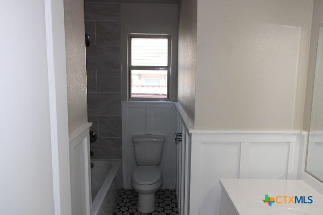 1109 W Lincoln Avenue, Copperas Cove, TX 76522