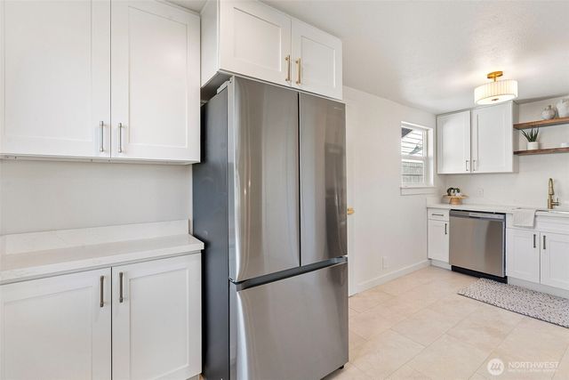 3238 Robin Avenue, Bremerton, WA 98310