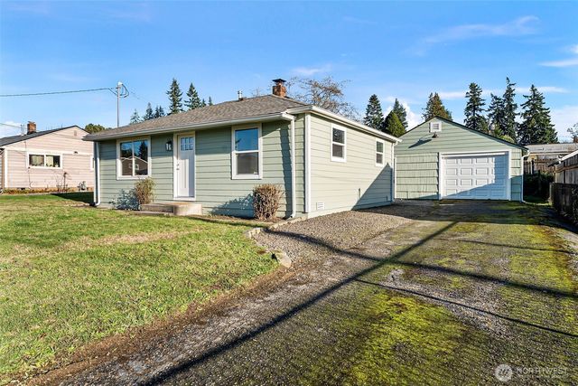 3238 Robin Avenue, Bremerton, WA 98310