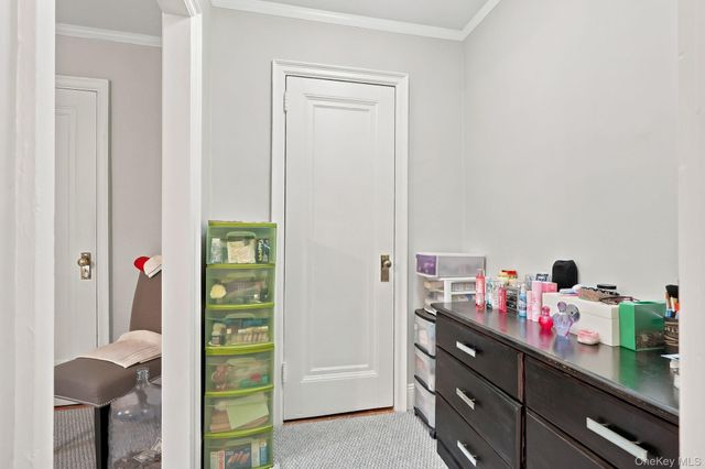 910 Stuart Avenue 2EF, Mamaroneck, NY 10543