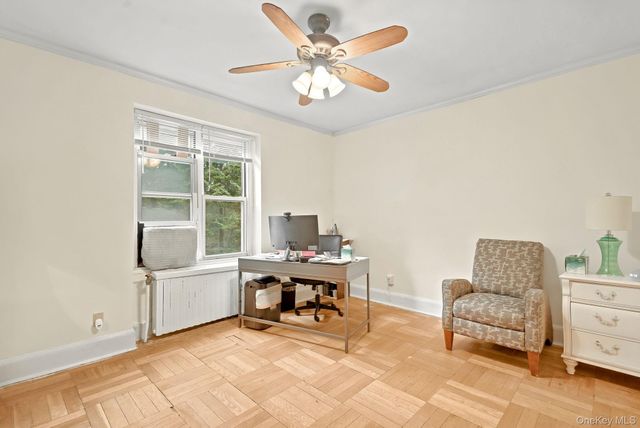 910 Stuart Avenue 2EF, Mamaroneck, NY 10543