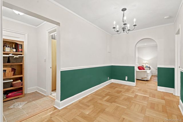 910 Stuart Avenue 2EF, Mamaroneck, NY 10543