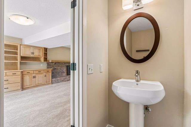 1817 Welland Avenue, Minnetonka, MN 55305
