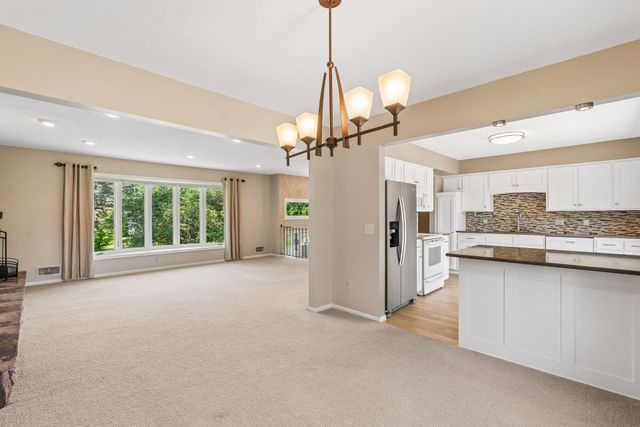 1817 Welland Avenue, Minnetonka, MN 55305