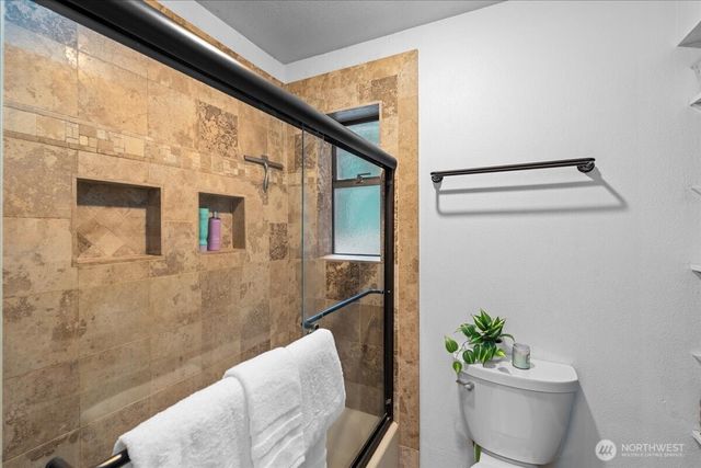 15457 256th Avenue SE, Issaquah, WA 98027