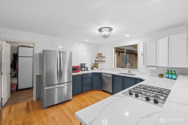 15457 256th Avenue SE, Issaquah, WA 98027