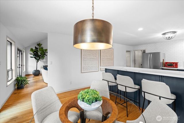 15457 256th Avenue SE, Issaquah, WA 98027