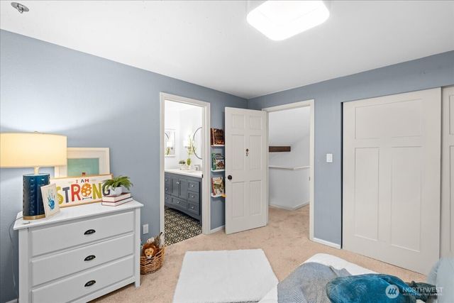 15457 256th Avenue SE, Issaquah, WA 98027