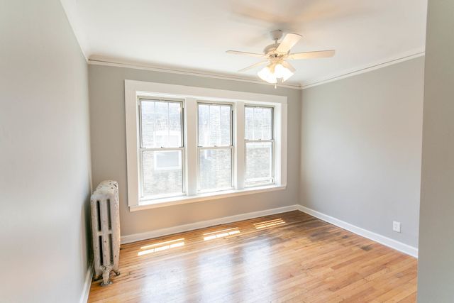 7646 N Greenview Avenue 3, Chicago, IL 60626