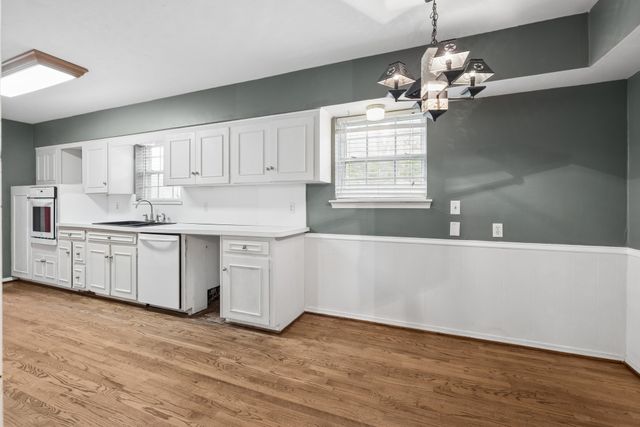 204 Shadywood Lane, Richardson, TX 75080