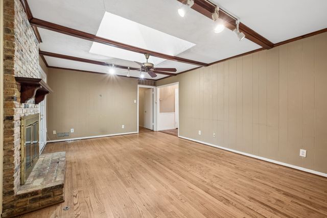 204 Shadywood Lane, Richardson, TX 75080