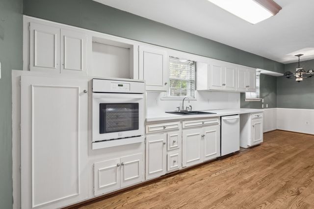 204 Shadywood Lane, Richardson, TX 75080