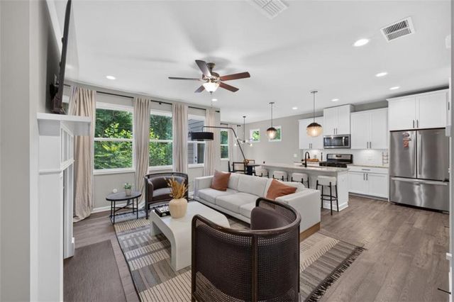 2111 Westside Drive, Austell, GA 30106