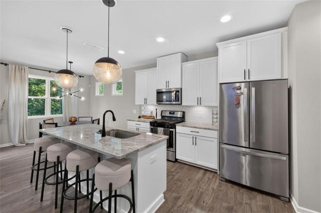 2111 Westside Drive, Austell, GA 30106