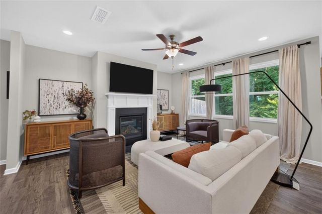 2111 Westside Drive, Austell, GA 30106
