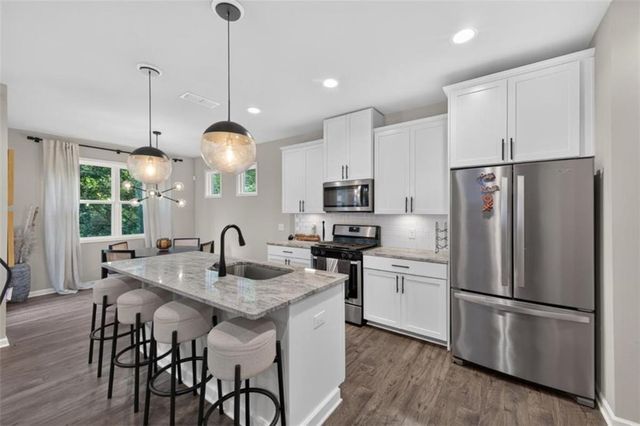 2111 Westside Drive, Austell, GA 30106