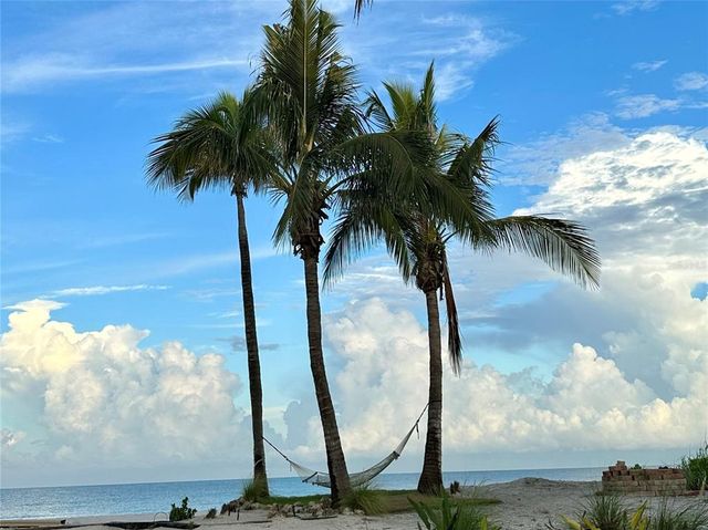 9397 MIDNIGHT PASS ROAD P3, Sarasota, FL 34242