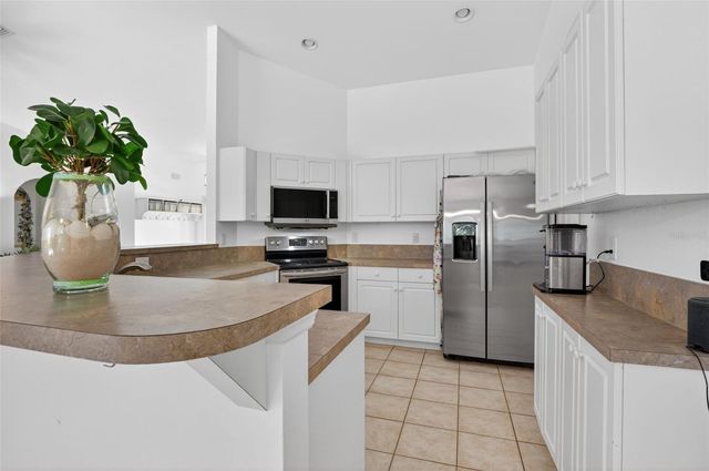 3809 AGUALINDA BOULEVARD, Cape Coral, FL 33914