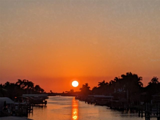 3809 AGUALINDA BOULEVARD, Cape Coral, FL 33914