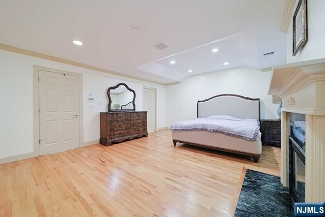 2 Candlewood Drive, Old Tappan, NJ 07675