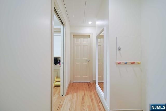 2 Candlewood Drive, Old Tappan, NJ 07675