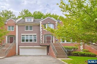 2 Candlewood Drive, Old Tappan, NJ 07675