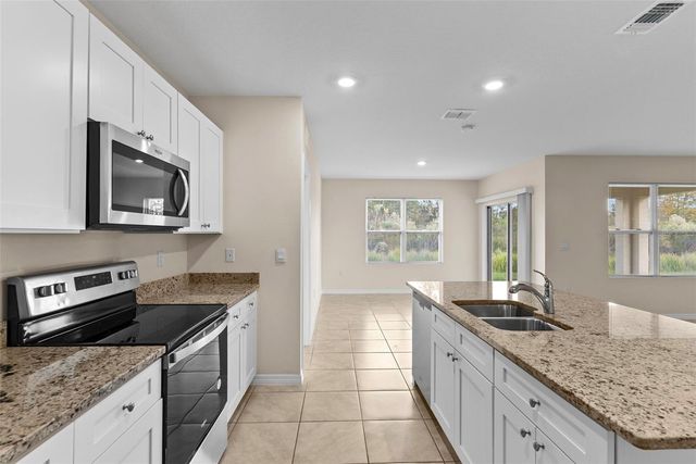 5556 SILTSTONE STREET, Lakeland, FL 33811