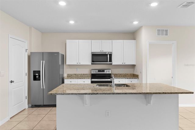 5556 SILTSTONE STREET, Lakeland, FL 33811